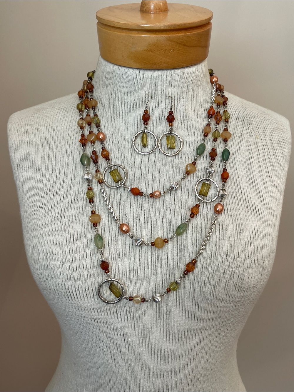 Vintage Style Earth-toned Multi-Strand Beaded Necklace with Earrings - Bohemian - Picture 7 of 15